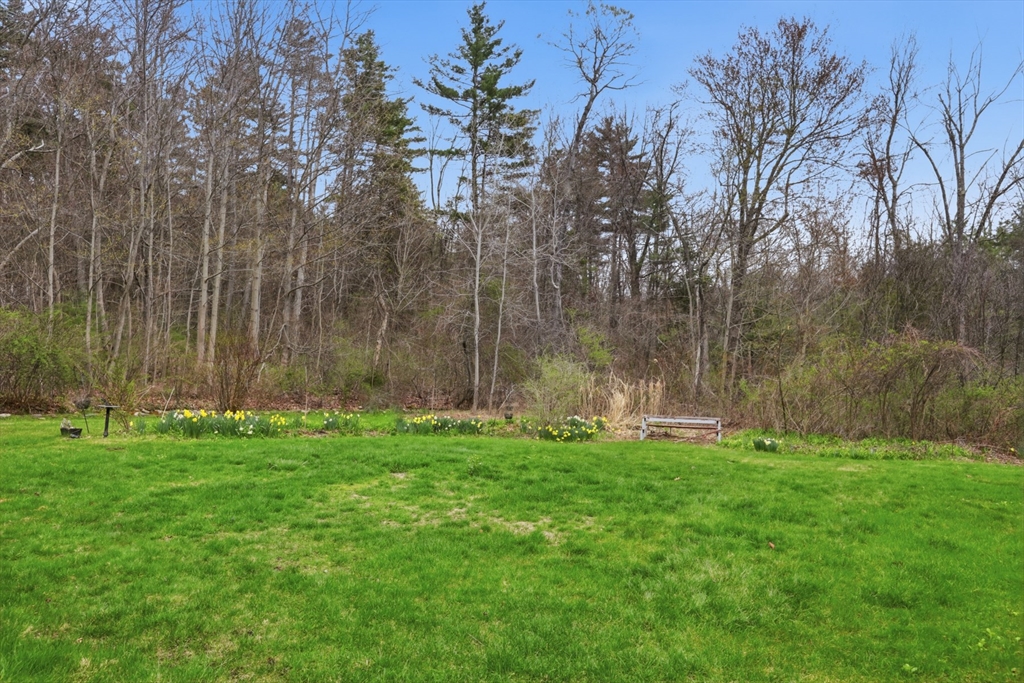 115 Ashby State Road Fitchburg, MA 01420 - Photo 5 of 31 Gallery Image 5
