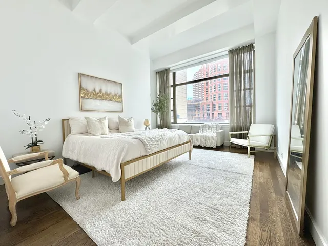 $4,300,000 | 43 West 64th Street, Unit PH9D | Upper West Side