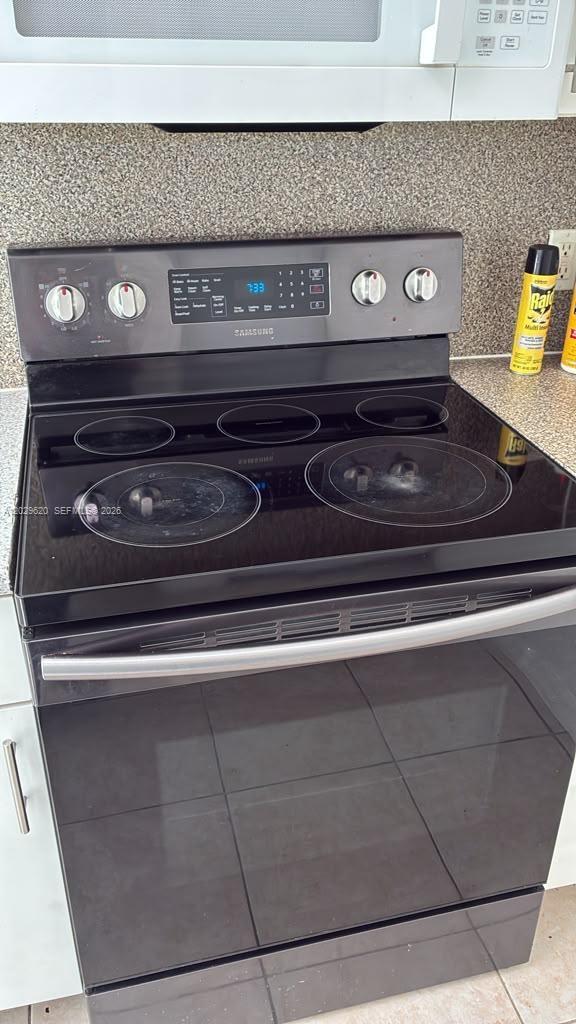 2475 Northwest 16th St Road, Unit 215 Miami, FL 33125 - Photo 12 of 24 Gallery Image 12