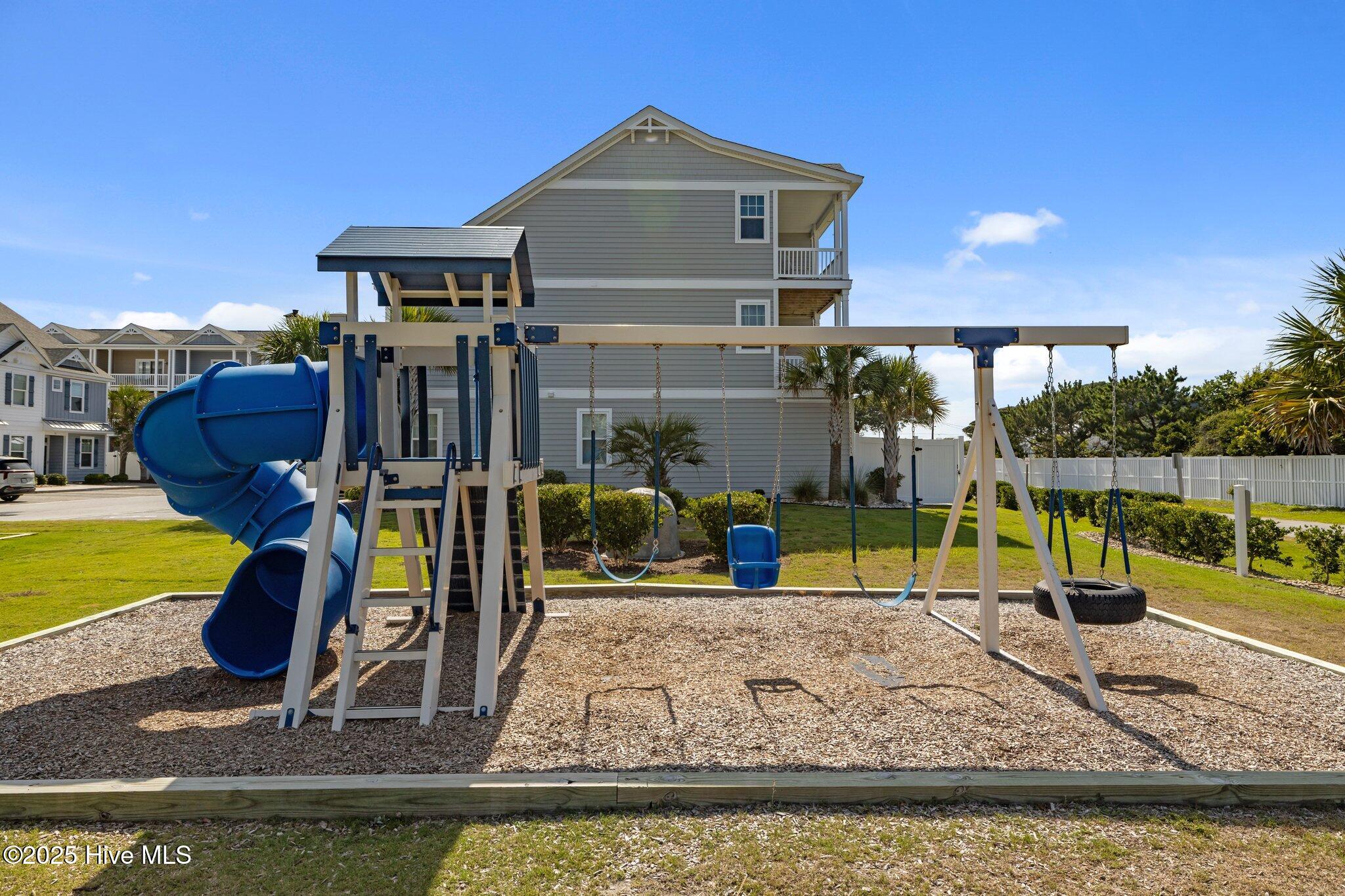 2800 West Fort Macon Road, Unit 46 Atlantic Beach, NC 28512 - Photo 40 of 40 Playground