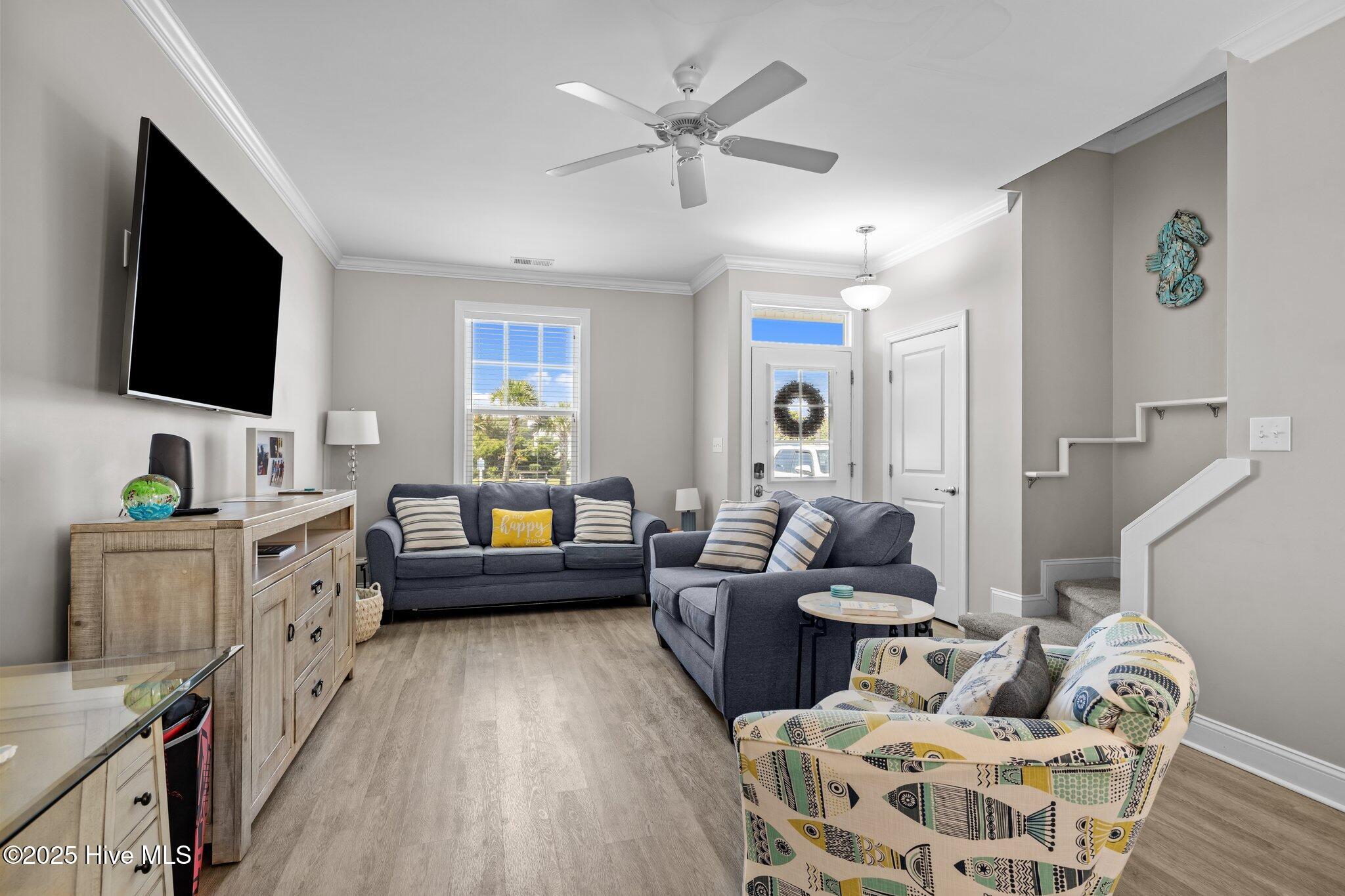 2800 West Fort Macon Road, Unit 46 Atlantic Beach, NC 28512 - Photo 4 of 40 Main Living