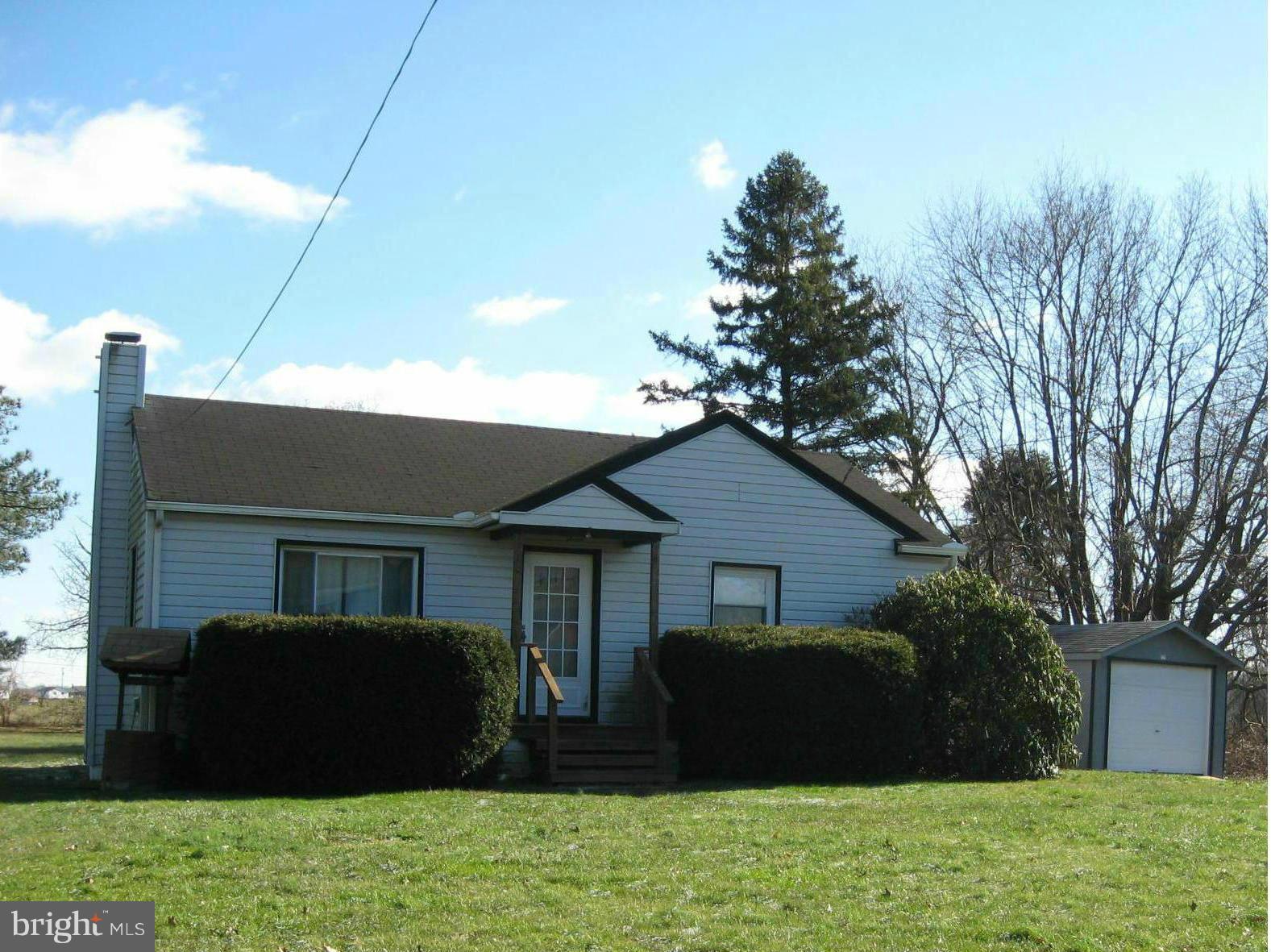 Exterior (Front)