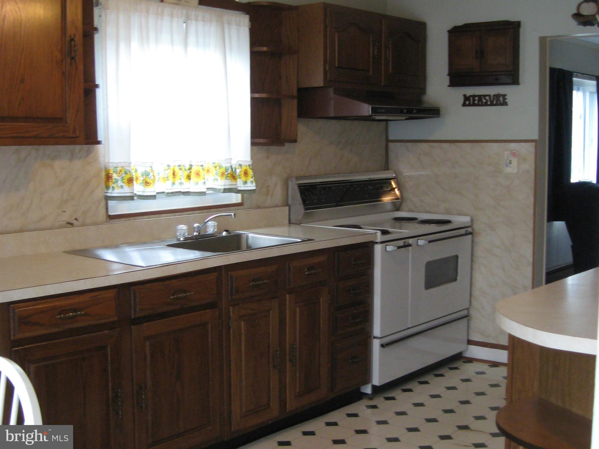 354 Montgomery Road Rising Sun, MD 21911 - Photo 8 of 26 Kitchen