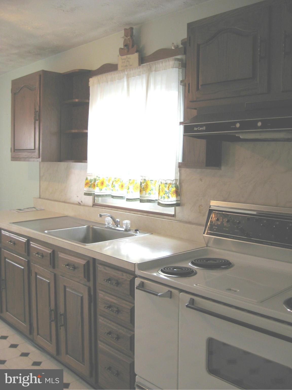 354 Montgomery Road Rising Sun, MD 21911 - Photo 9 of 26 Kitchen