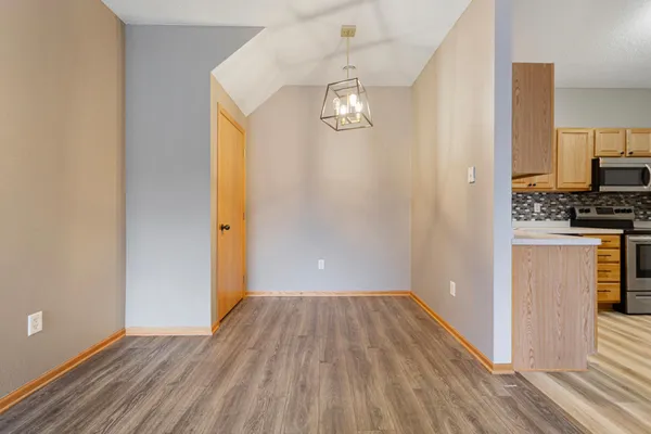 $189,900 | 1867 Bridgewater Boulevard South, Cambridge, MN 55008