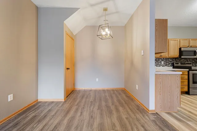 $224,900 | 1867 Bridgewater Boulevard South, Cambridge, MN 55008