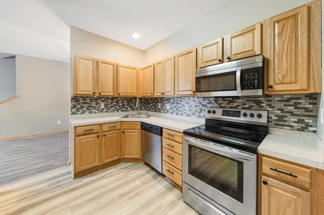 $224,900 | 1867 Bridgewater Boulevard South, Cambridge, MN 55008