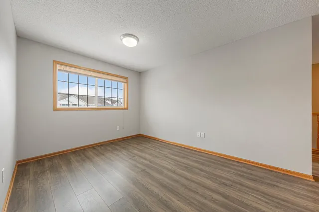 $224,900 | 1867 Bridgewater Boulevard South, Cambridge, MN 55008