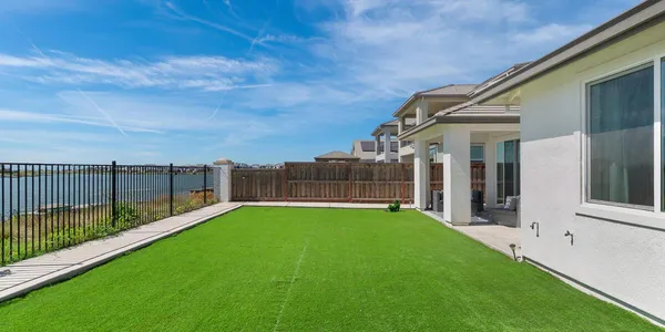 $829,900 | 3026 Mulholland Drive, Lathrop, CA 95330