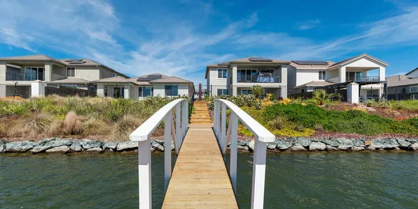 $829,900 | 3026 Mulholland Drive, Lathrop, CA 95330