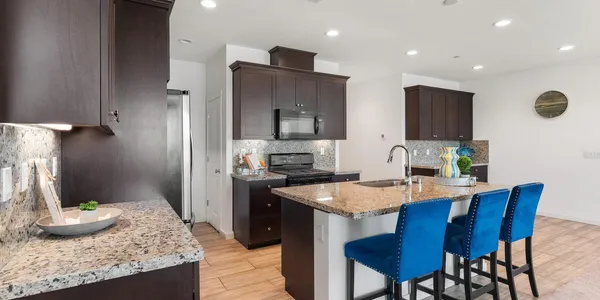 $829,900 | 3026 Mulholland Drive, Lathrop, CA 95330