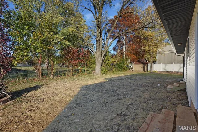 $279,900 | 2 Royal Drive, O'Fallon, MO 63366