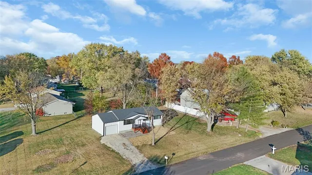 $279,900 | 2 Royal Drive, O'Fallon, MO 63366