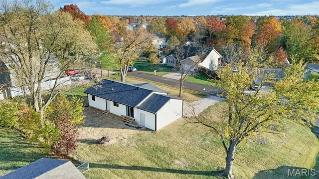 $299,900 | 2 Royal Drive, O'Fallon, MO 63366