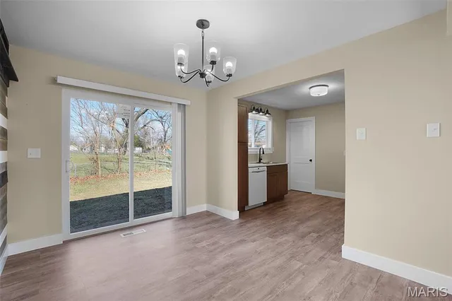 $279,900 | 2 Royal Drive, O'Fallon, MO 63366