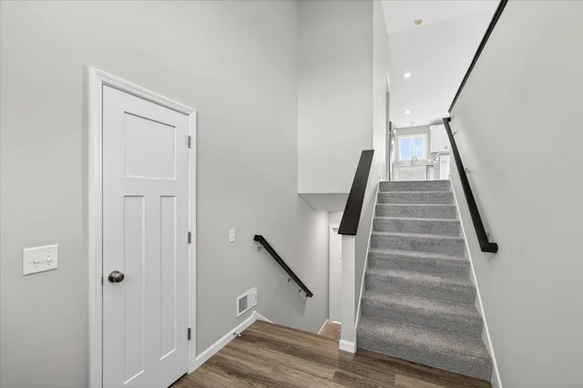 $347,900 | 1012 Brandenburg Lane, Waverly, MN 55390