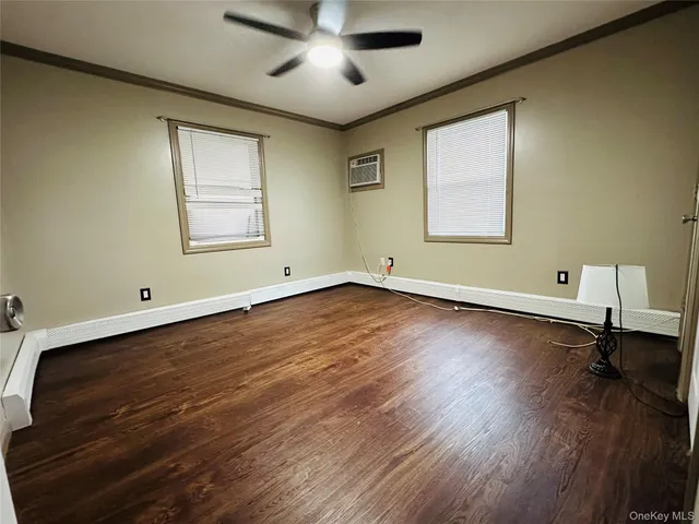 $5,200 | 86 Shepherd Lane, Levittown, NY 11756