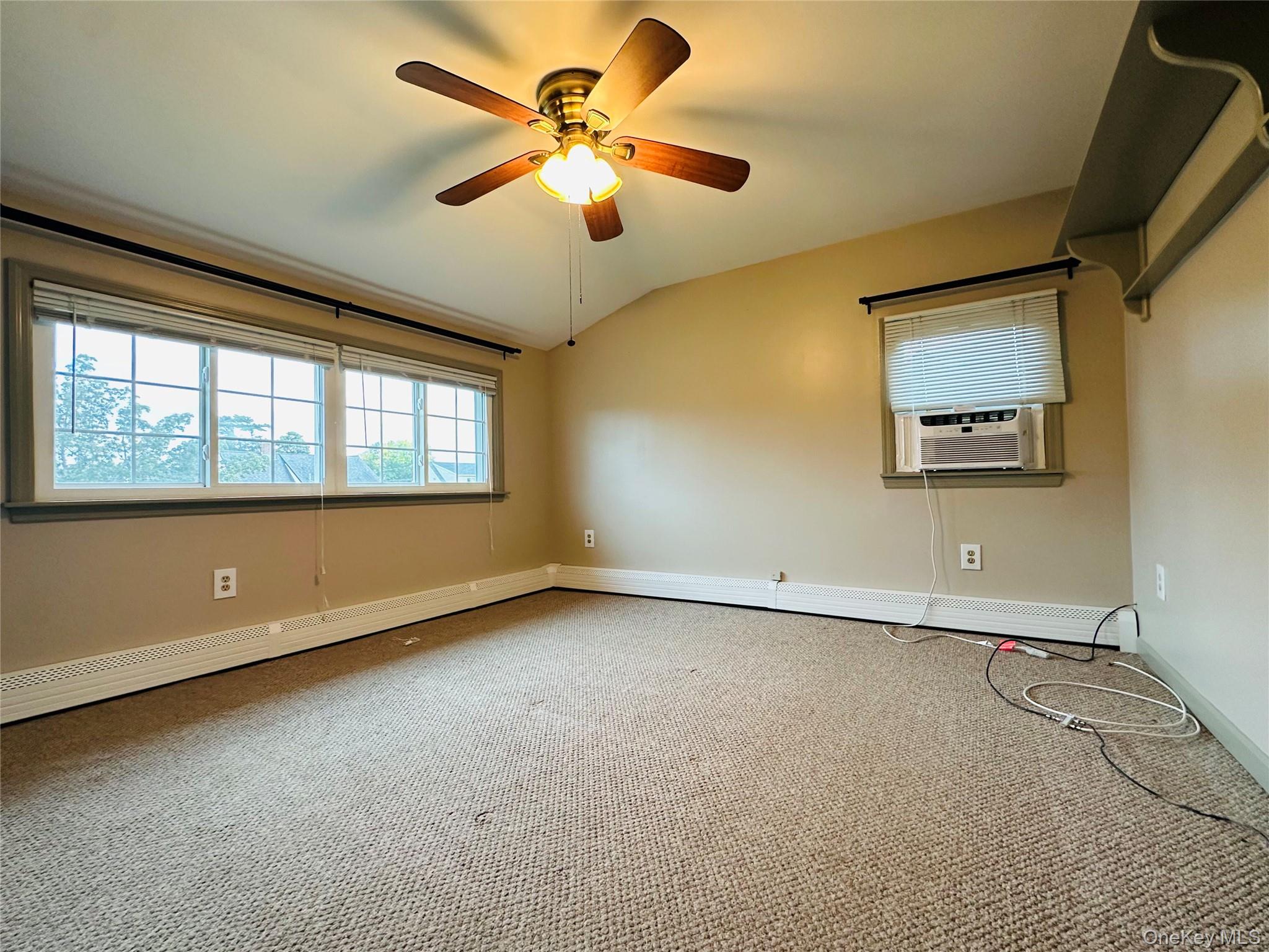 86 Shepherd Lane Levittown, NY 11756 - Photo 19 of 32