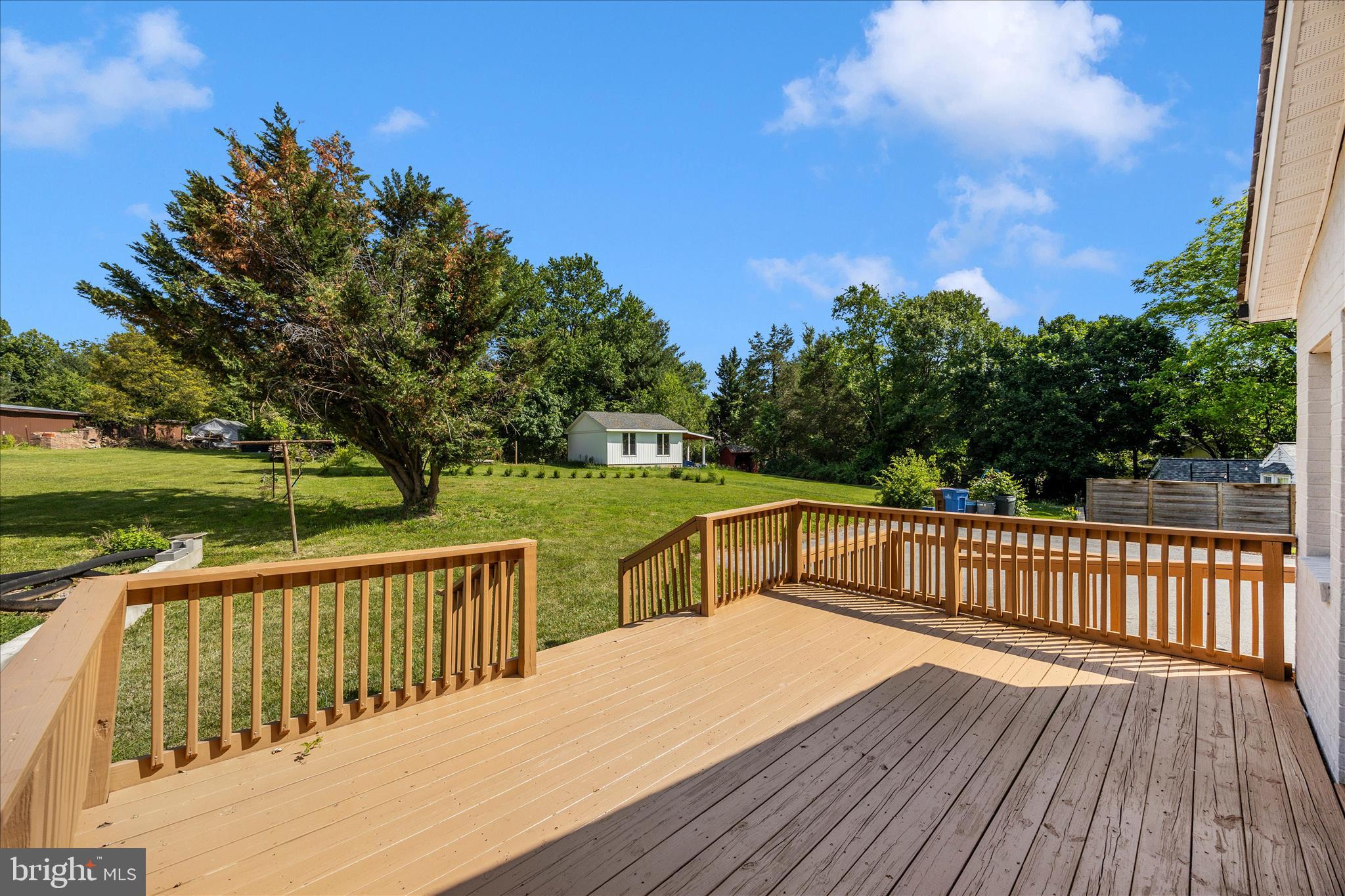 16215 Redland Road Rockville, MD 20855 - Photo 46 of 51 Deck