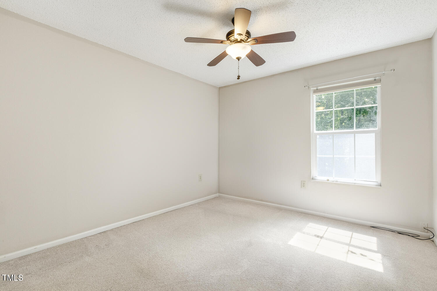 7747 Falcon Rest Circle Raleigh, NC 27615 - Photo 27 of 36 029