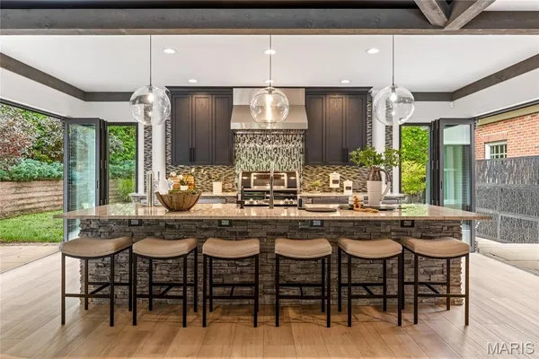 $3,389,000 | 29 Muirfield Lane, Town and Country, MO 63141