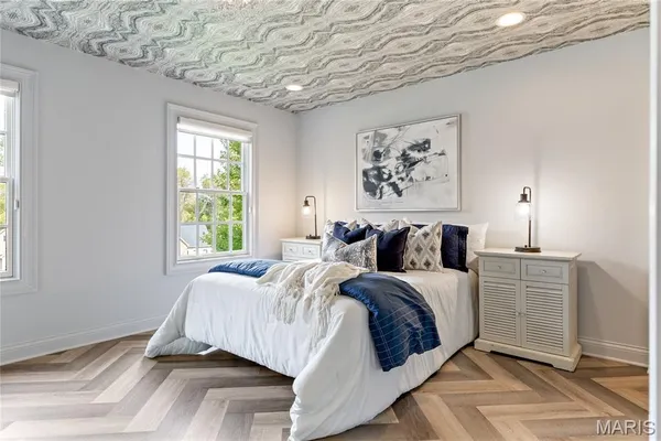 $3,389,000 | 29 Muirfield Lane, Town and Country, MO 63141