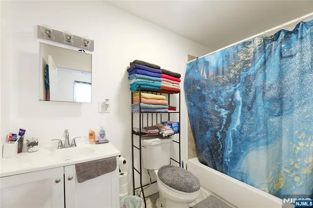 $975,000 | 351 Osborne Terrace, Newark, NJ 07112