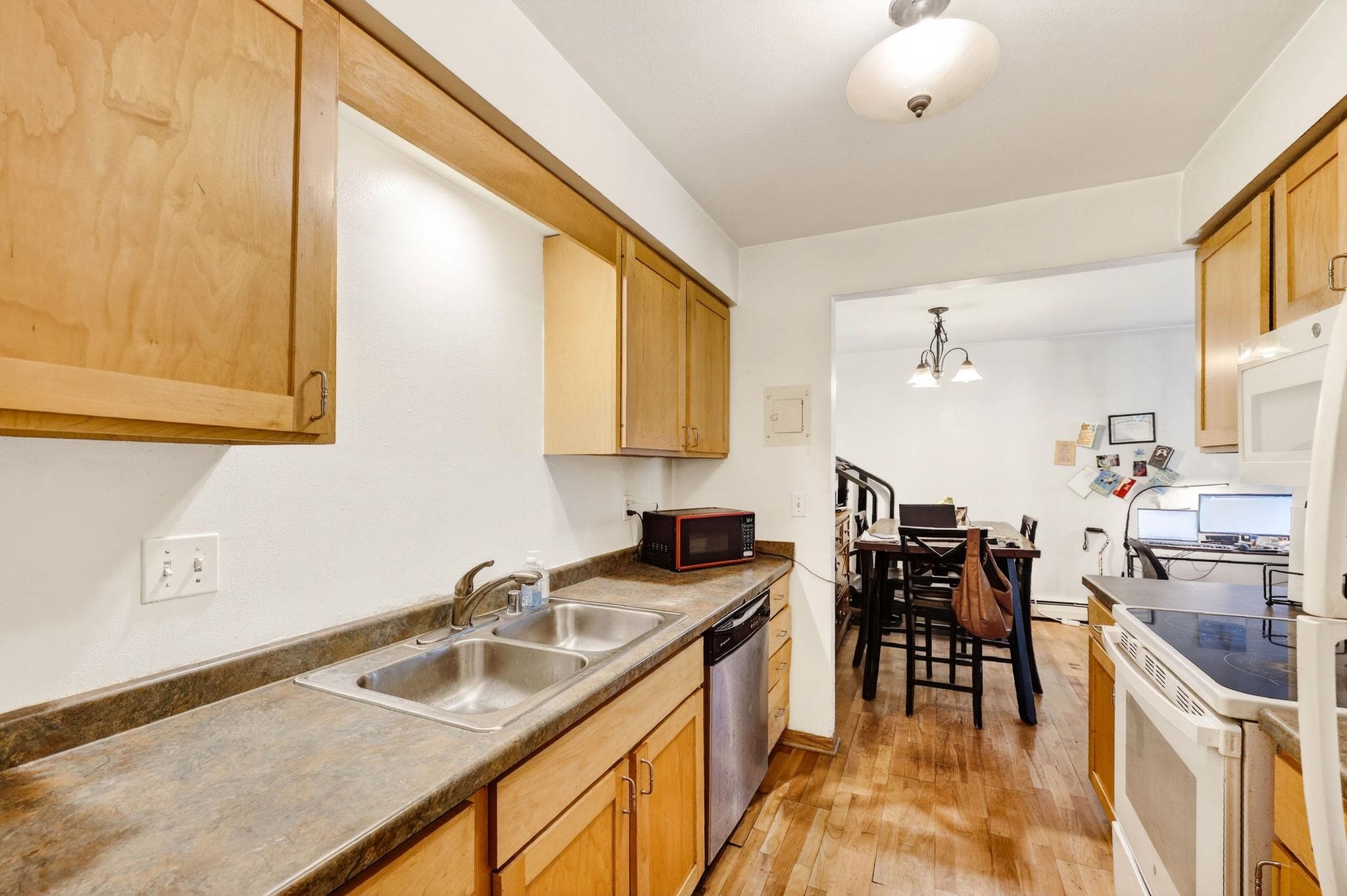 50 Whitcomb Circle, Unit 7 Madison, WI 53711 - Photo 12 of 29