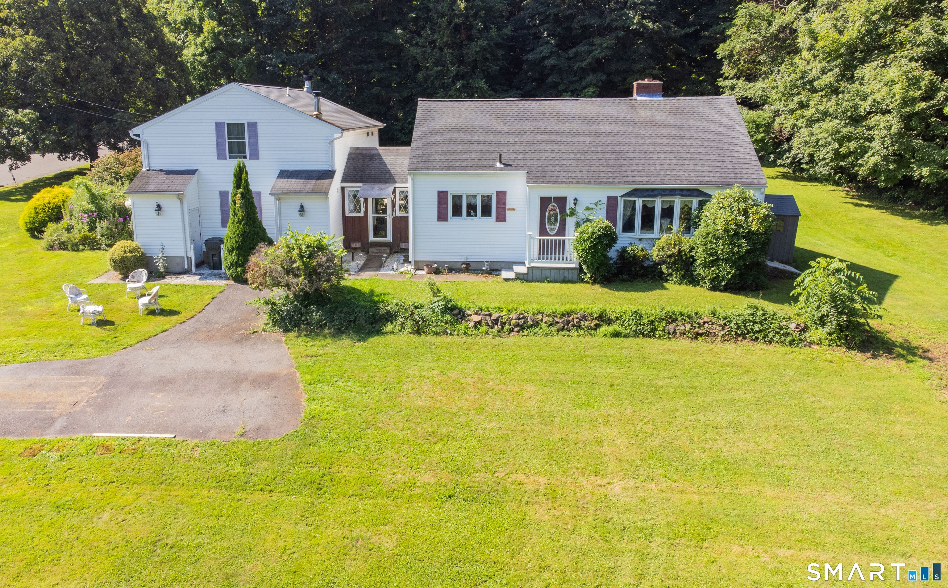 1511 Country Club Road Middletown, CT 06457 - Photo 1 of 23 Gallery Image 1