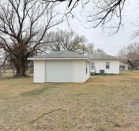 $140,000 | 1017 East 14th Street, Pittsburg, KS 66762