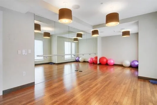 $5,500 | 34 Cambridge Way, Weehawken, NJ 07086