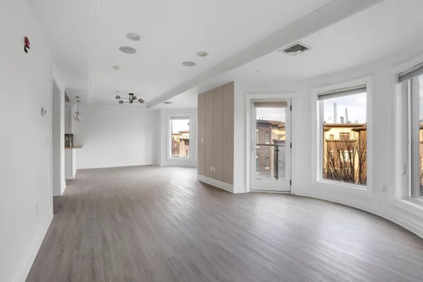 $5,500 | 34 Cambridge Way, Weehawken, NJ 07086