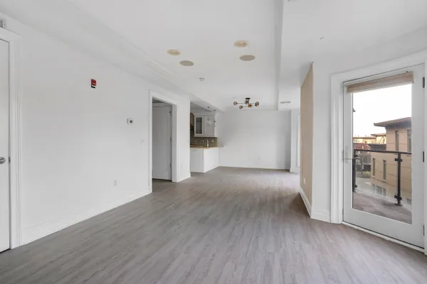 $5,500 | 34 Cambridge Way, Weehawken, NJ 07086