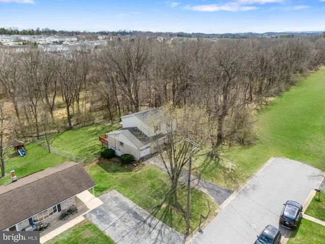 $244,900 | 2636 Sedgewick Avenue, Dover, PA 17315