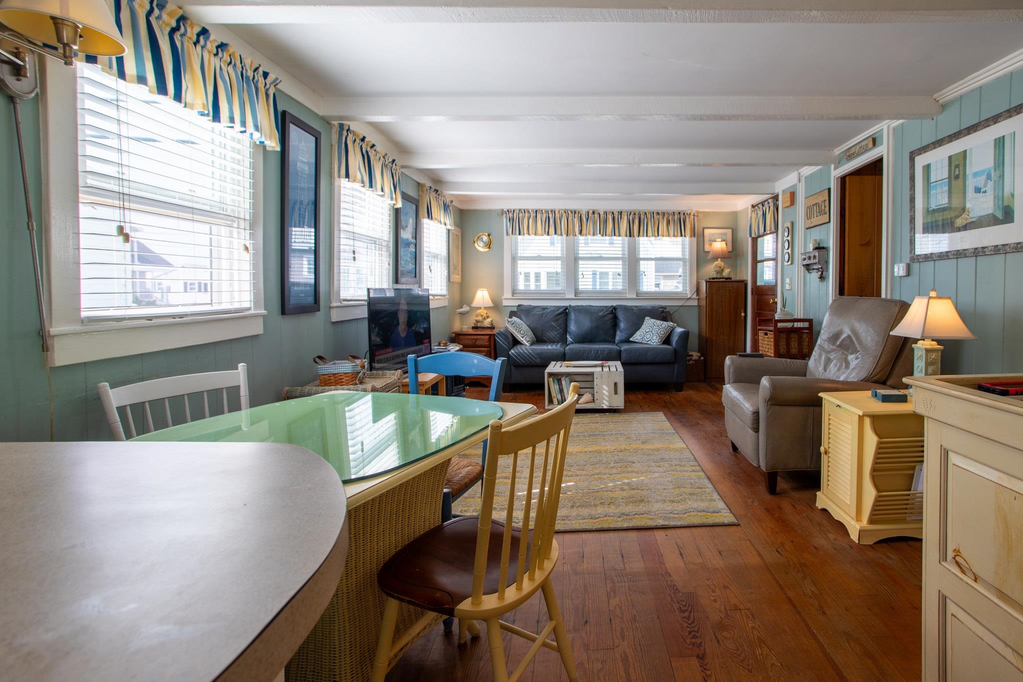 65 Brown Avenue Hampton, NH 03842 - Photo 12 of 19