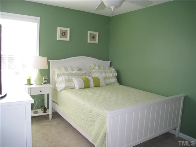 326 Inkster Cove Raleigh, NC 27603 - Photo 5 of 7