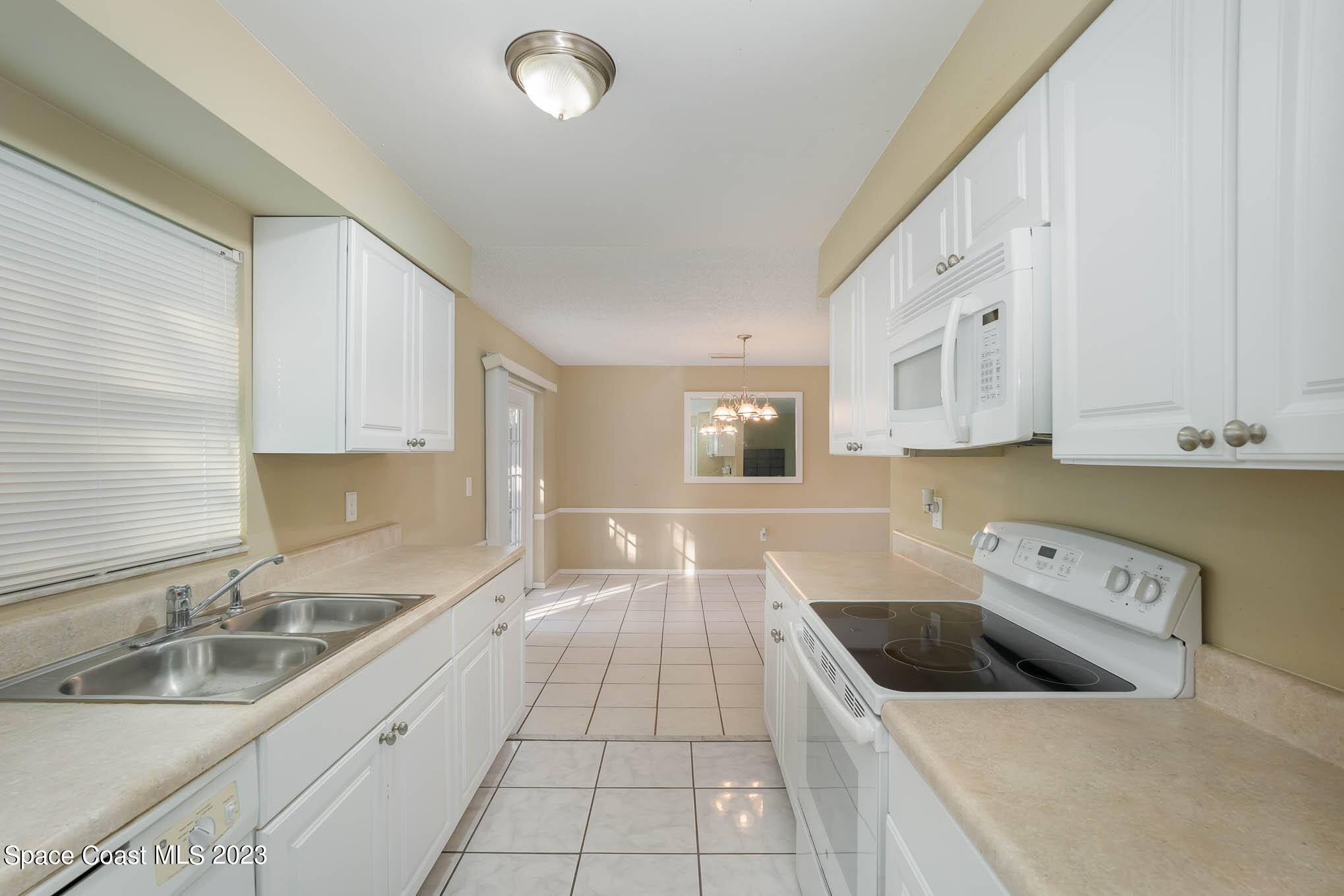 2445 Victor Road Cocoa, FL 32926 - Photo 11 of 22 DSC00017-Edit