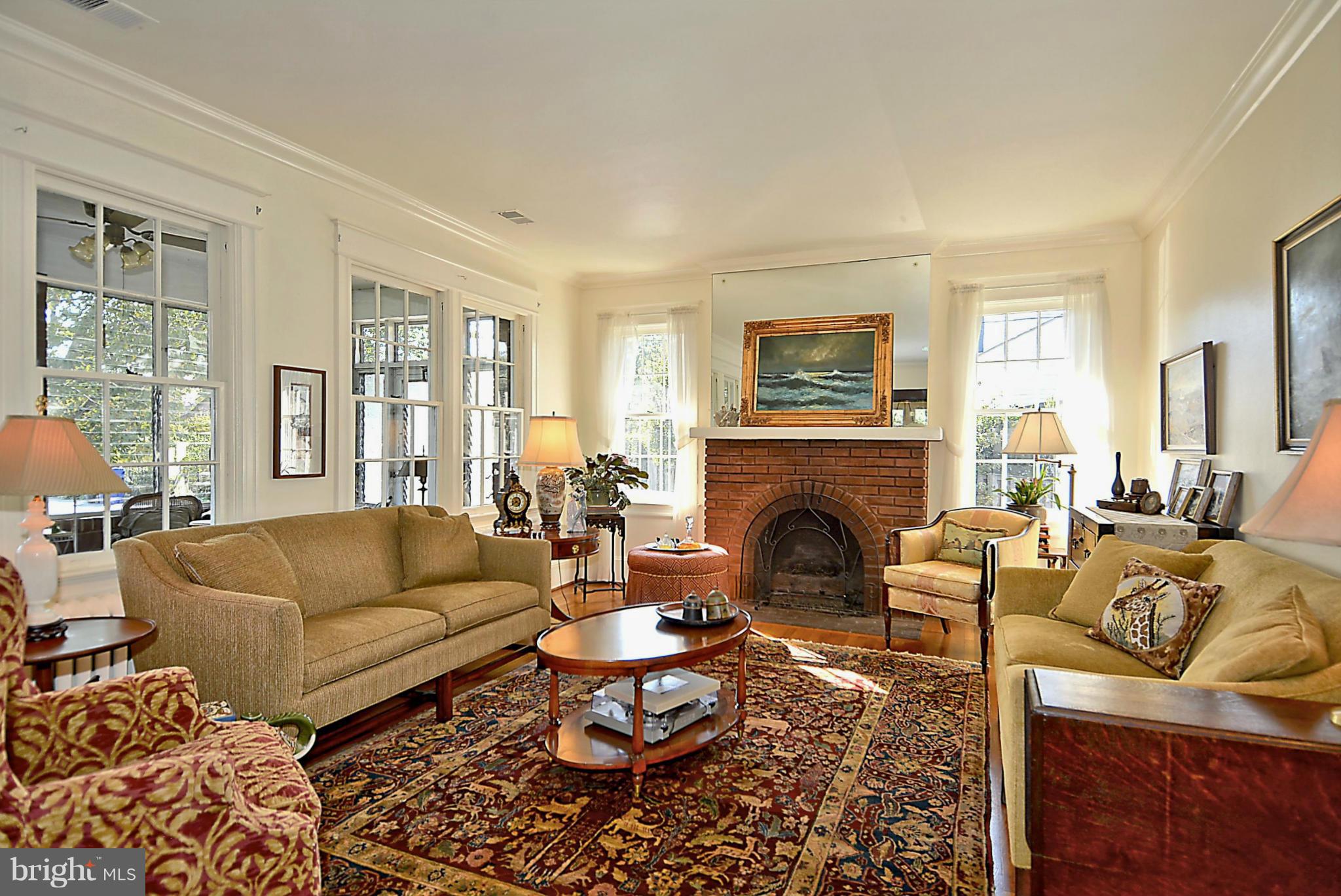 1914 South Arlington Ridge Road Arlington, VA 22202 - Photo 6 of 30 Stunning, Light Filled Living Room!