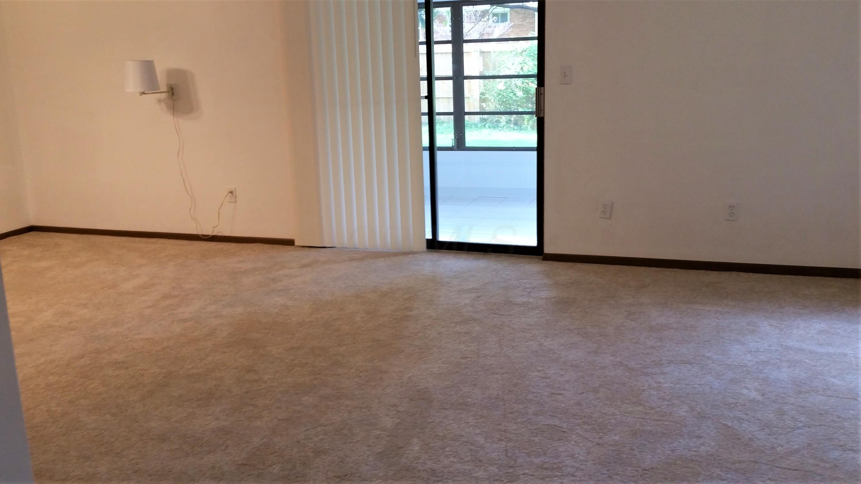 4143 Karl Road, Unit 112 Columbus, OH 43224 - Photo 3 of 17 Gallery Image 3