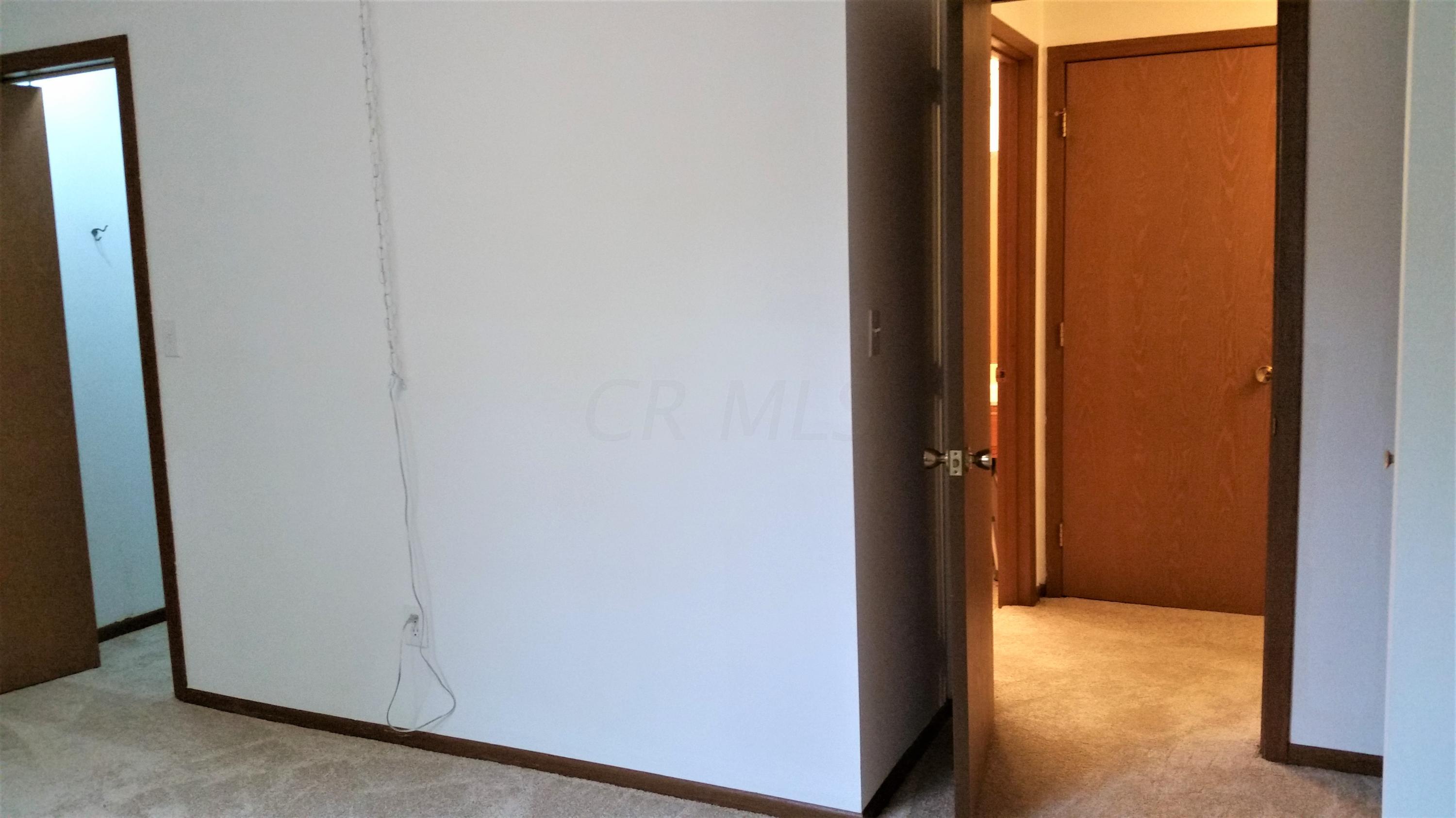 4143 Karl Road, Unit 112 Columbus, OH 43224 - Photo 8 of 17 Gallery Image 8