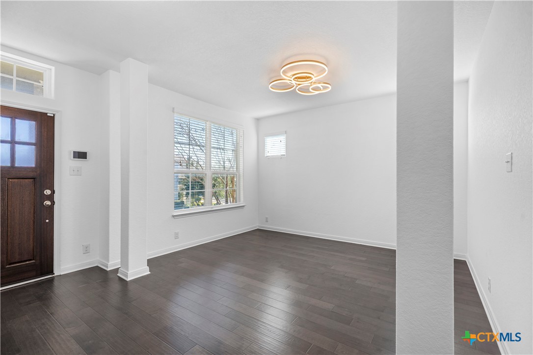 619 Hidden View Street New Braunfels, TX 78130 - Photo 13 of 35