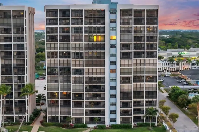 a view of front with windows