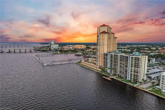 a picture of city view