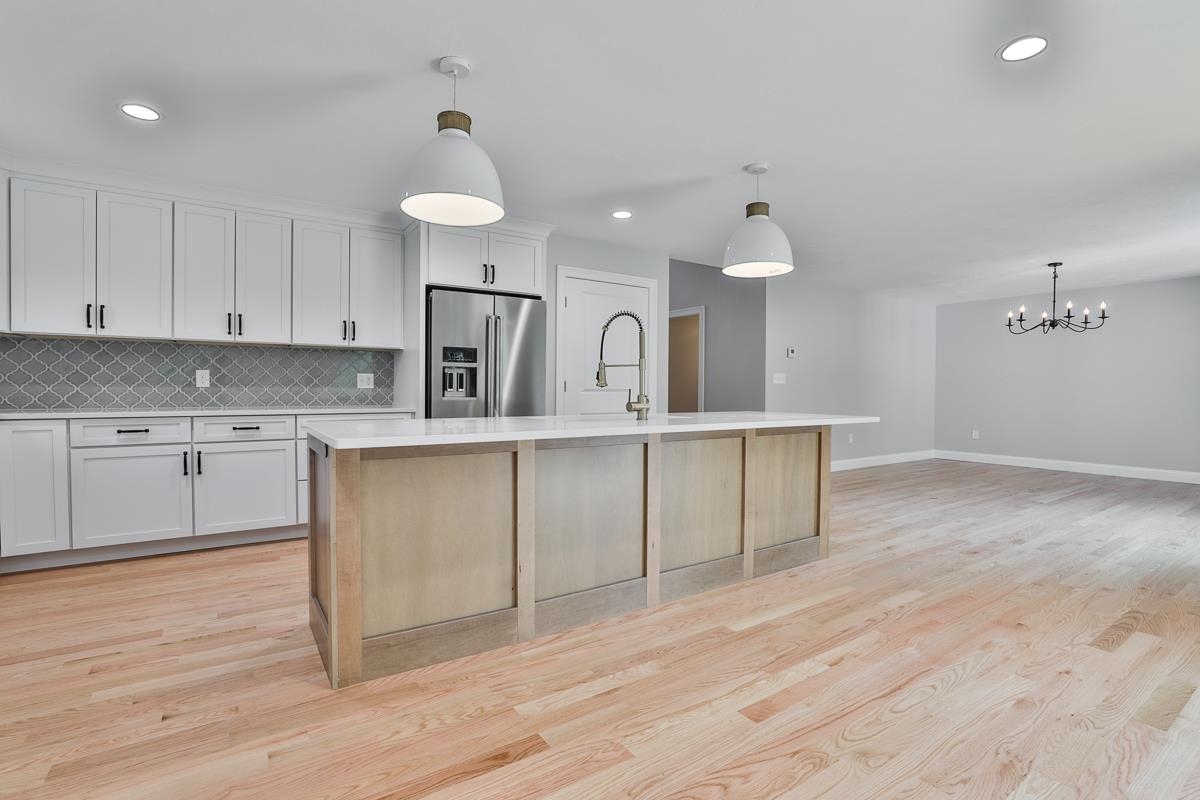 33 Countryside Drive Brookline, NH 03033 - Photo 12 of 36