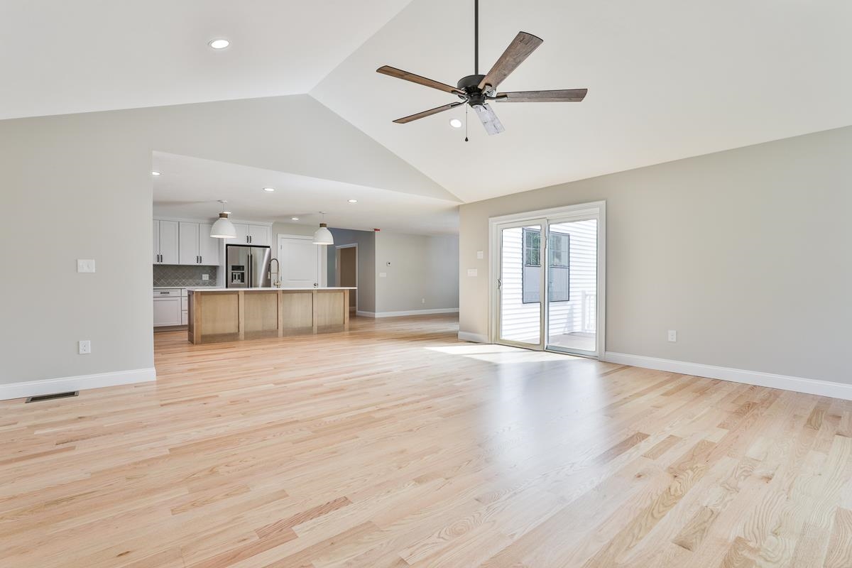 33 Countryside Drive Brookline, NH 03033 - Photo 17 of 36