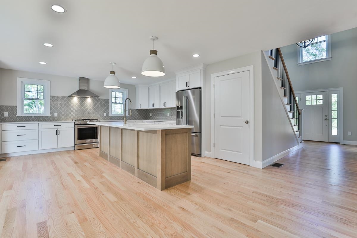 33 Countryside Drive Brookline, NH 03033 - Photo 7 of 36