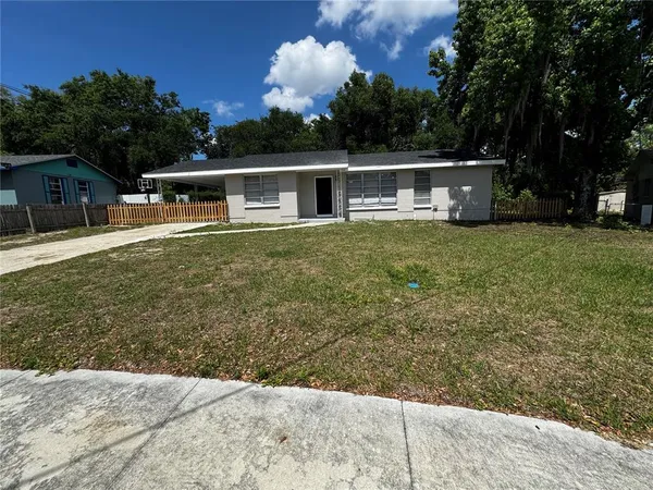 $1,450 | 1610 Crest Avenue, Leesburg, FL 34748