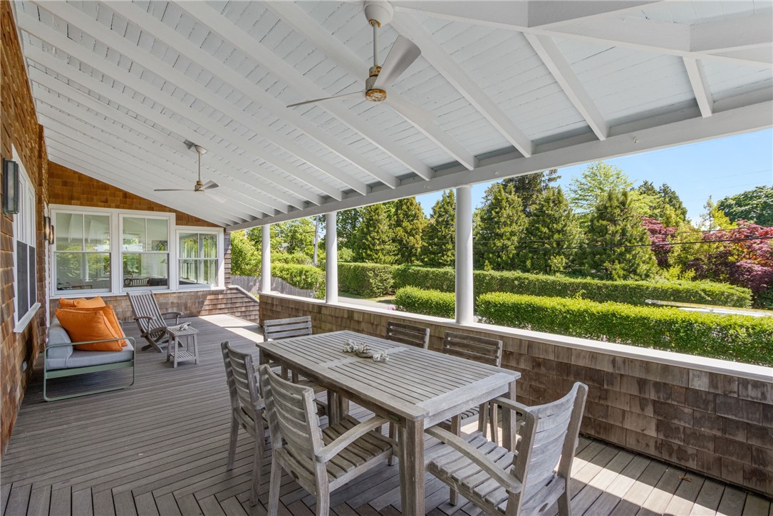 47 Longfellow Road Jamestown, RI 02835 - Photo 4 of 39 Al fresco dining