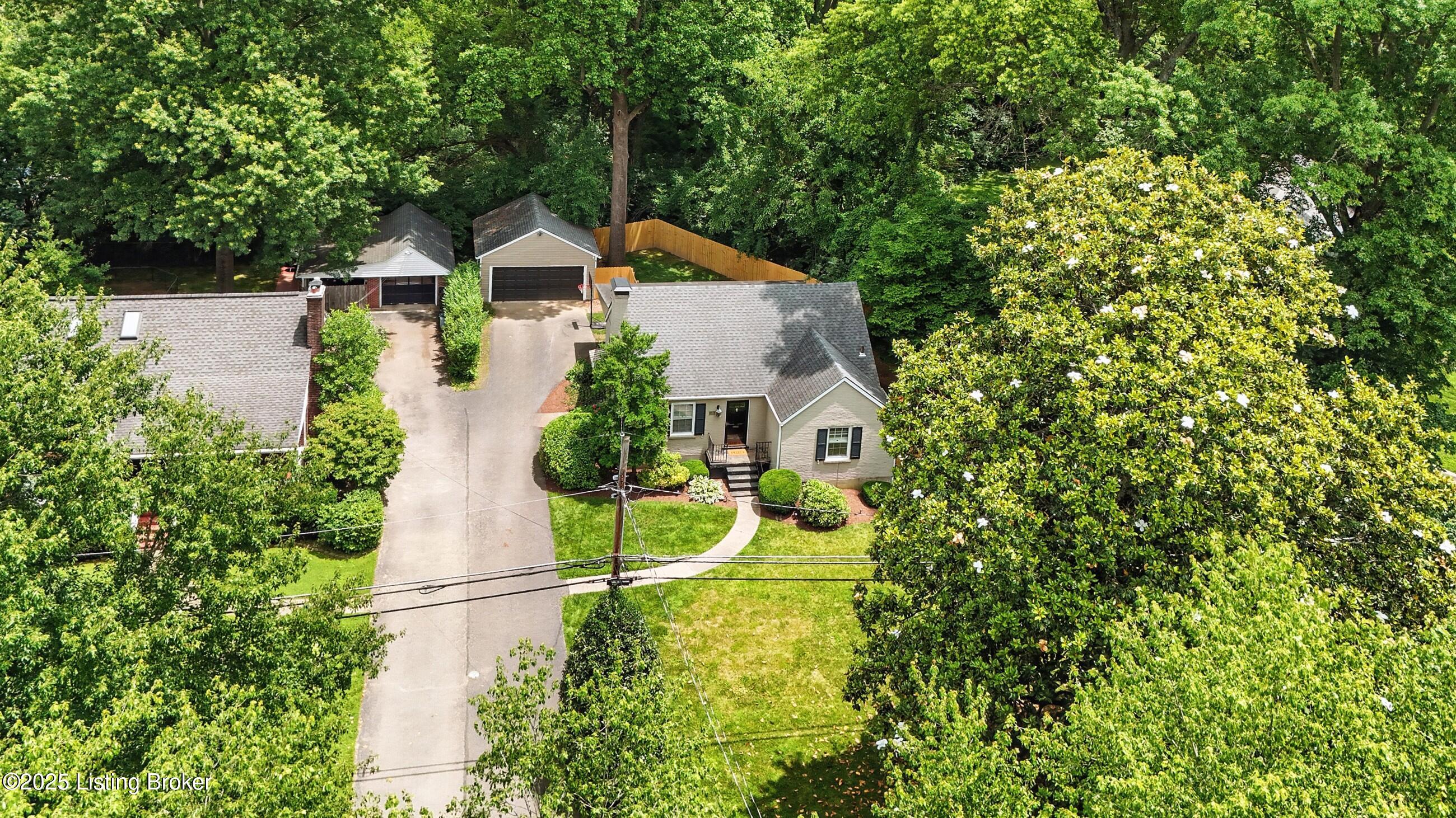 335 Ridgeway Avenue Louisville, KY 40207 - Photo 34 of 36 44_355ridgeway_louisvillerealestatemedia