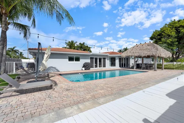 $1,699,000 | 370 Southeast 3rd Court, Pompano Beach, FL 33060